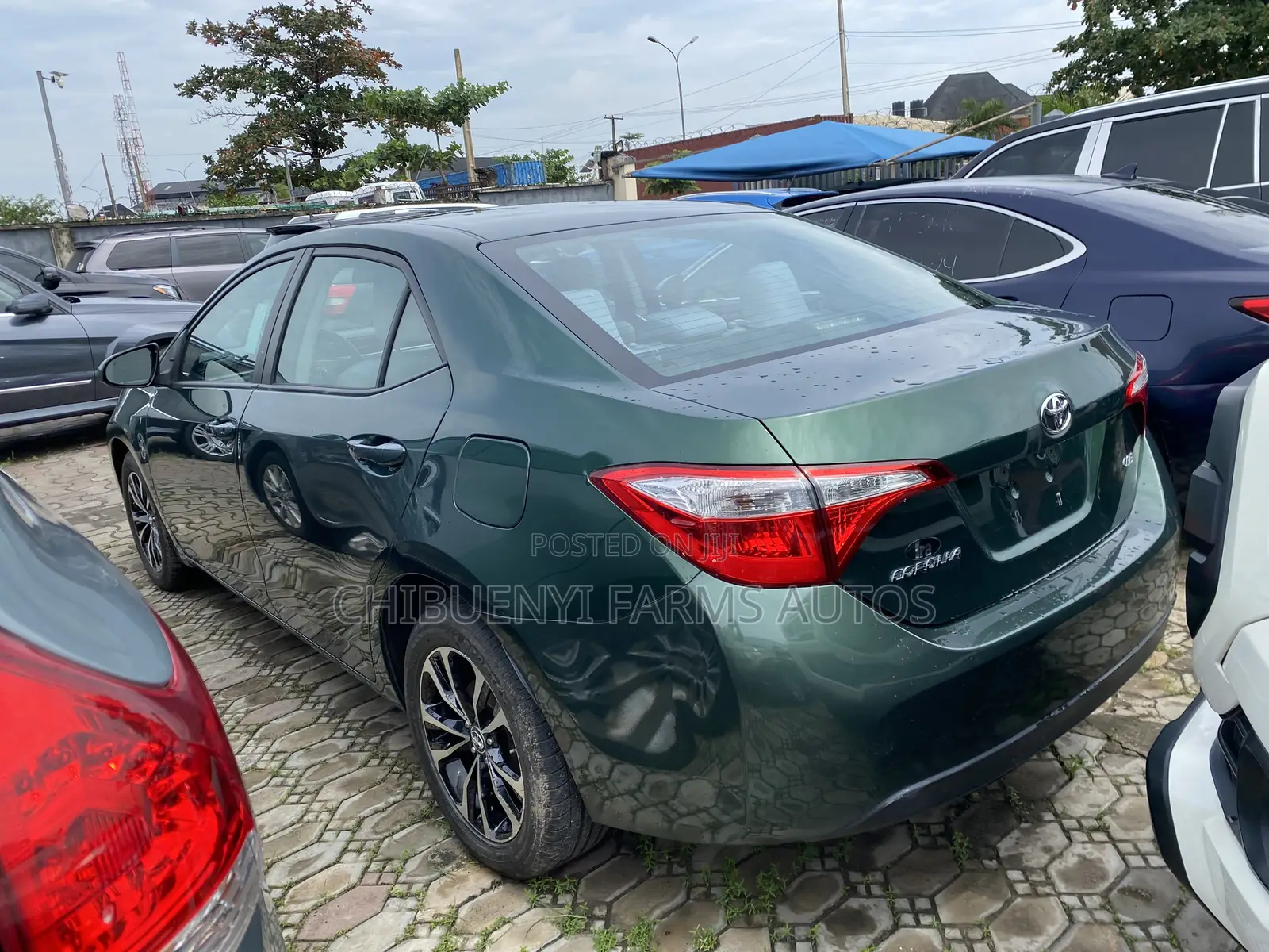 Toyota Corolla LE 4dr Sedan (1.8L 4cyl CVT) 2015 Green