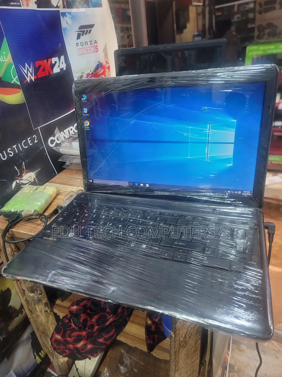 Laptop Toshiba 4GB Intel Core I3 HDD 250GB