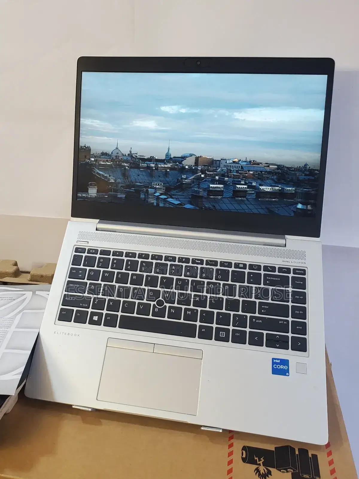 New Laptop HP EliteBook 8530P 8GB Intel Core I5 SSD 1T