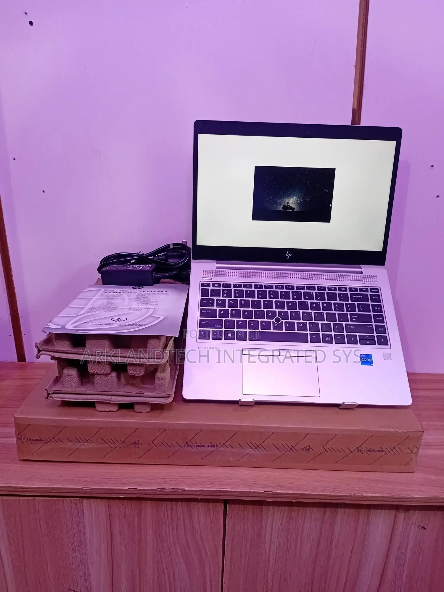 New Laptop HP EliteBook 8530W 32GB Intel Core i5 SSD 256GB