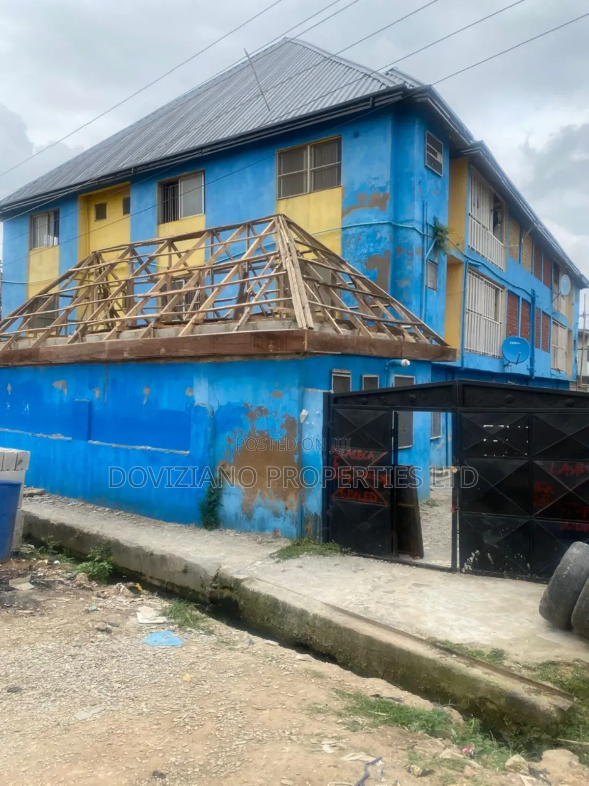 3bdrm Block of Flats in Ogba for sale