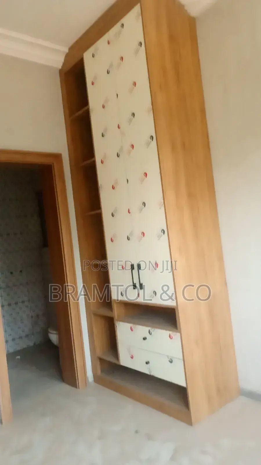 17 Units of 2bedroom Flats for Residence, Airbnb, Office or School