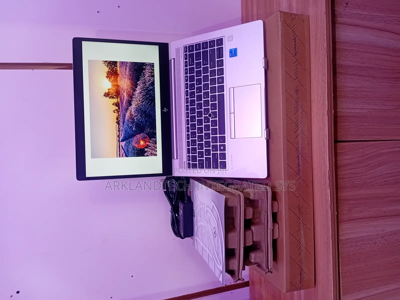 New Laptop HP EliteBook 8540W 8GB Intel Core i5 SSD 1T