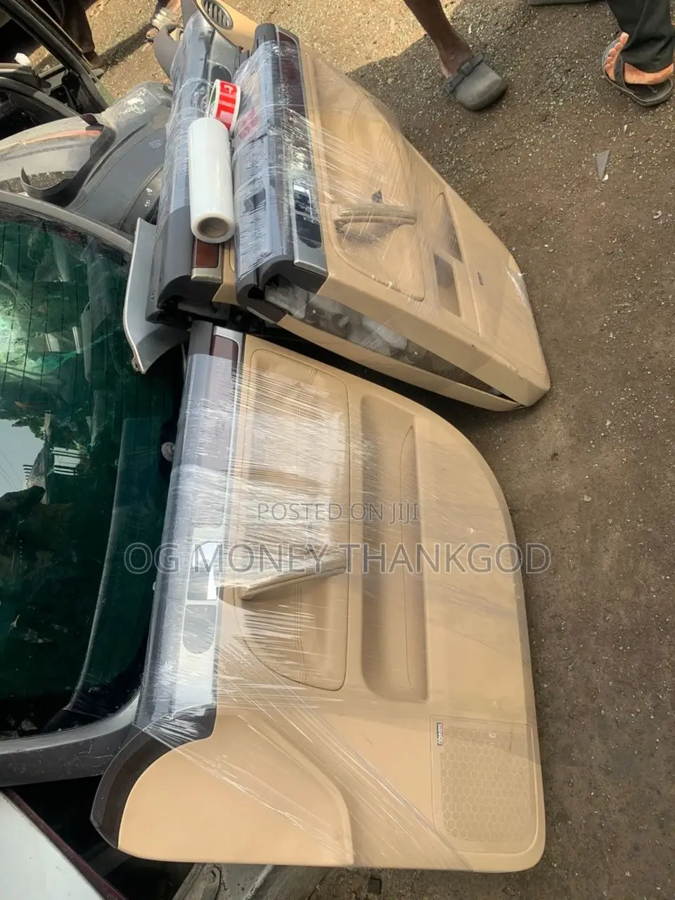 Set of Door Mat Volkswagen Touareg 2008