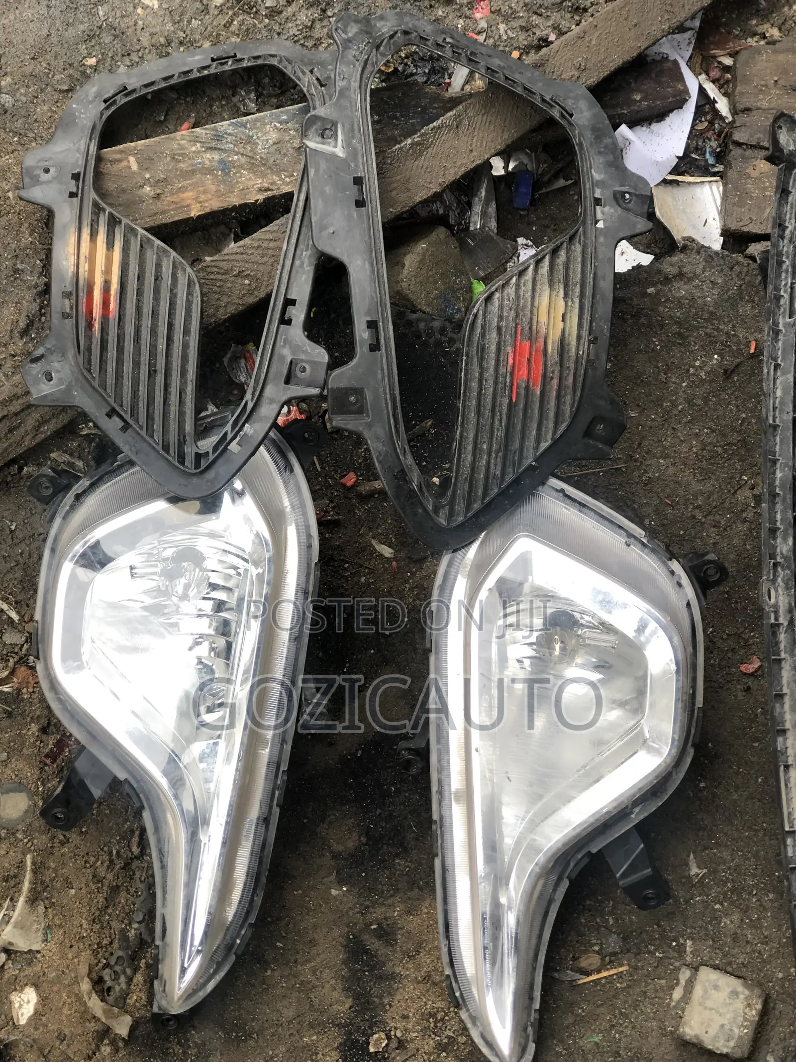 Replacement for Fog Lamp Hyundai Santafe Grand 2014 2015 Available