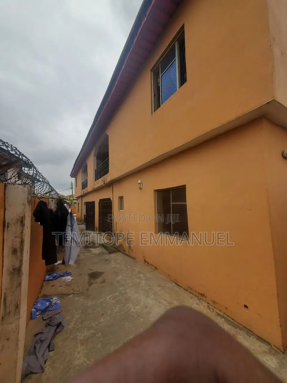 Furnished 8bdrm House in Alakuko Lagos for sale