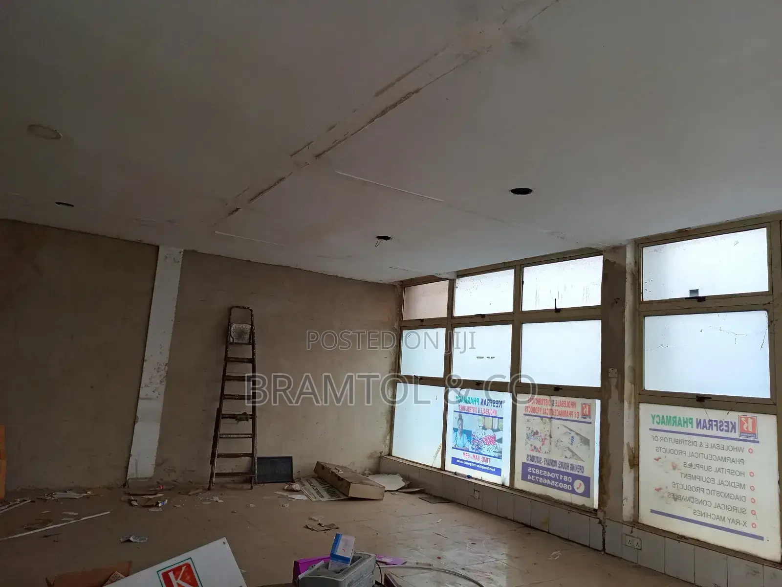 Large 54 SQM Business Space/Shop/Office in Utako