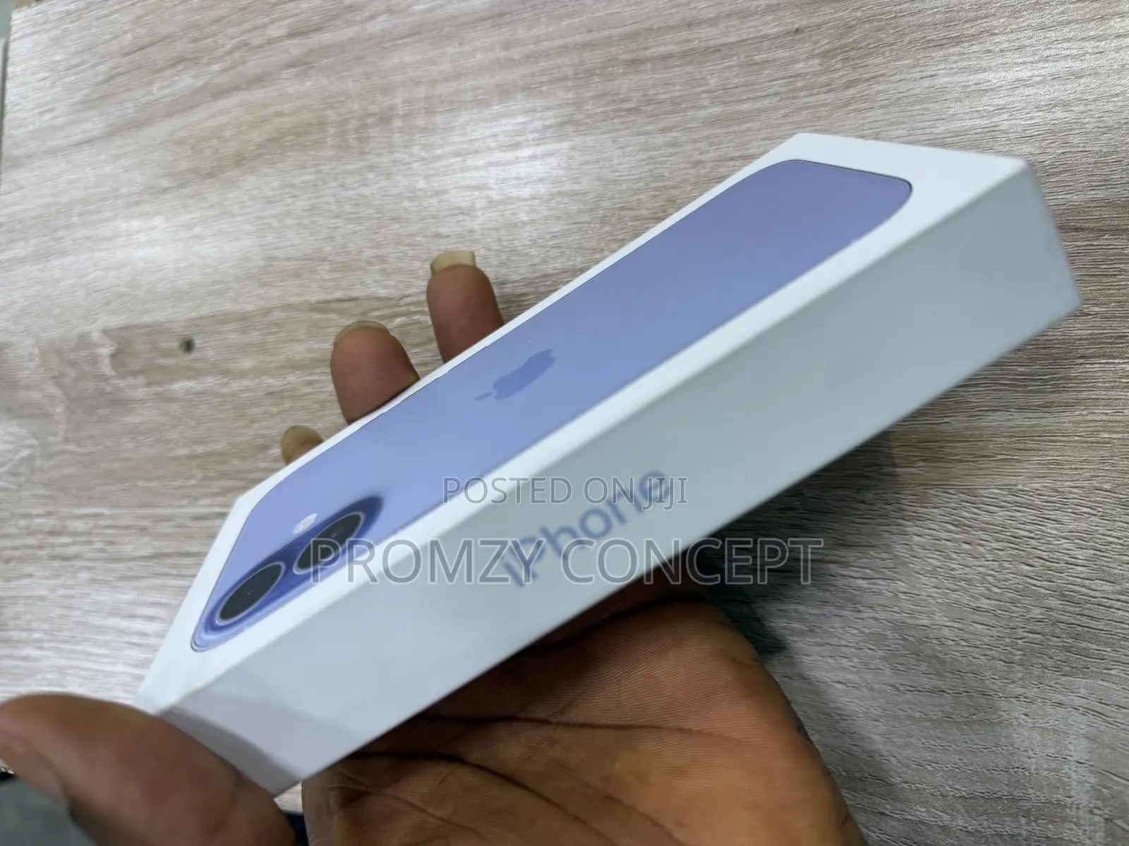 New Apple iPhone 17 256 GB
