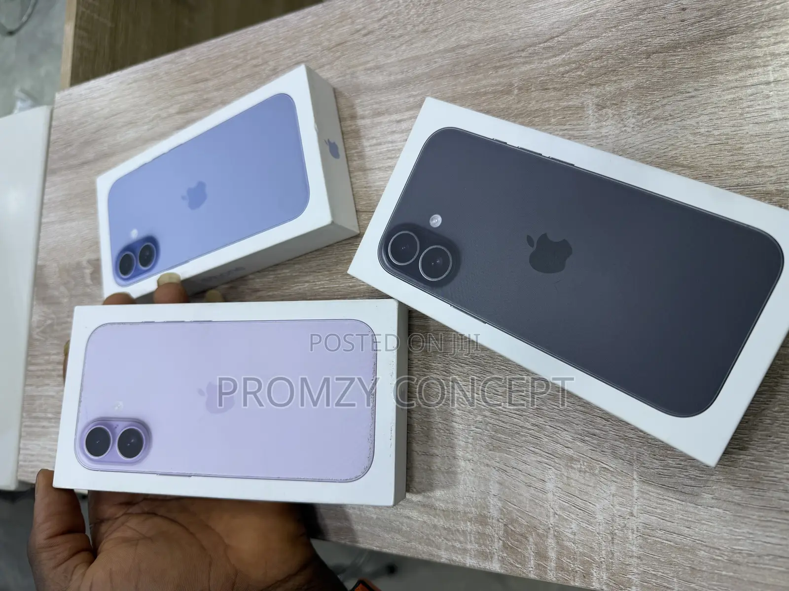 New Apple iPhone 17 256 GB