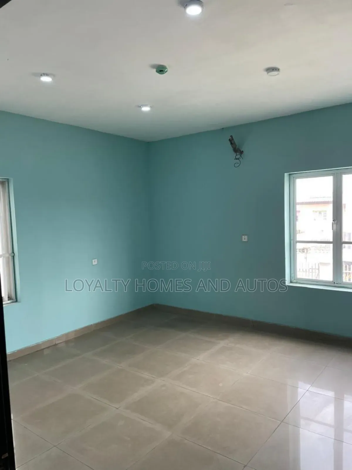 3bdrm Block of Flats in Amuwo Lagos Mainland for sale