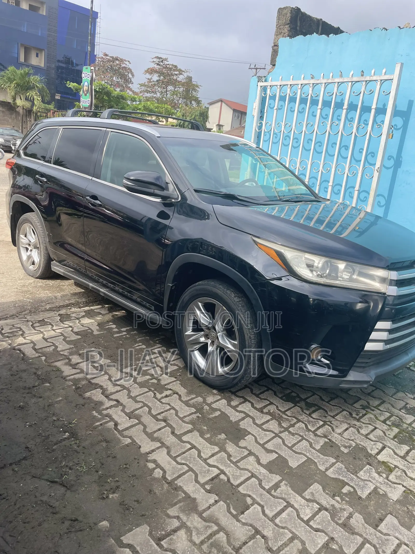 Toyota Highlander Limited Platinum 4dr SUV (3.5L 6cyl 6A) 2015 Black