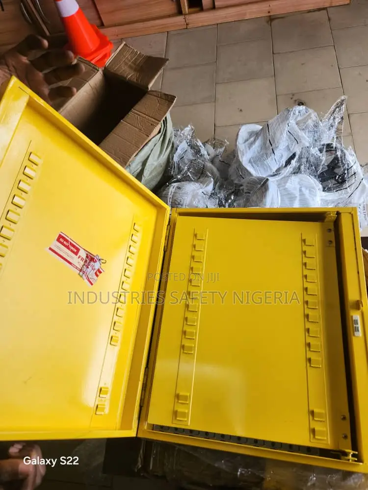 Beian-lock Key Management Box Key Cabinet Ban-x72 (120 Keys)