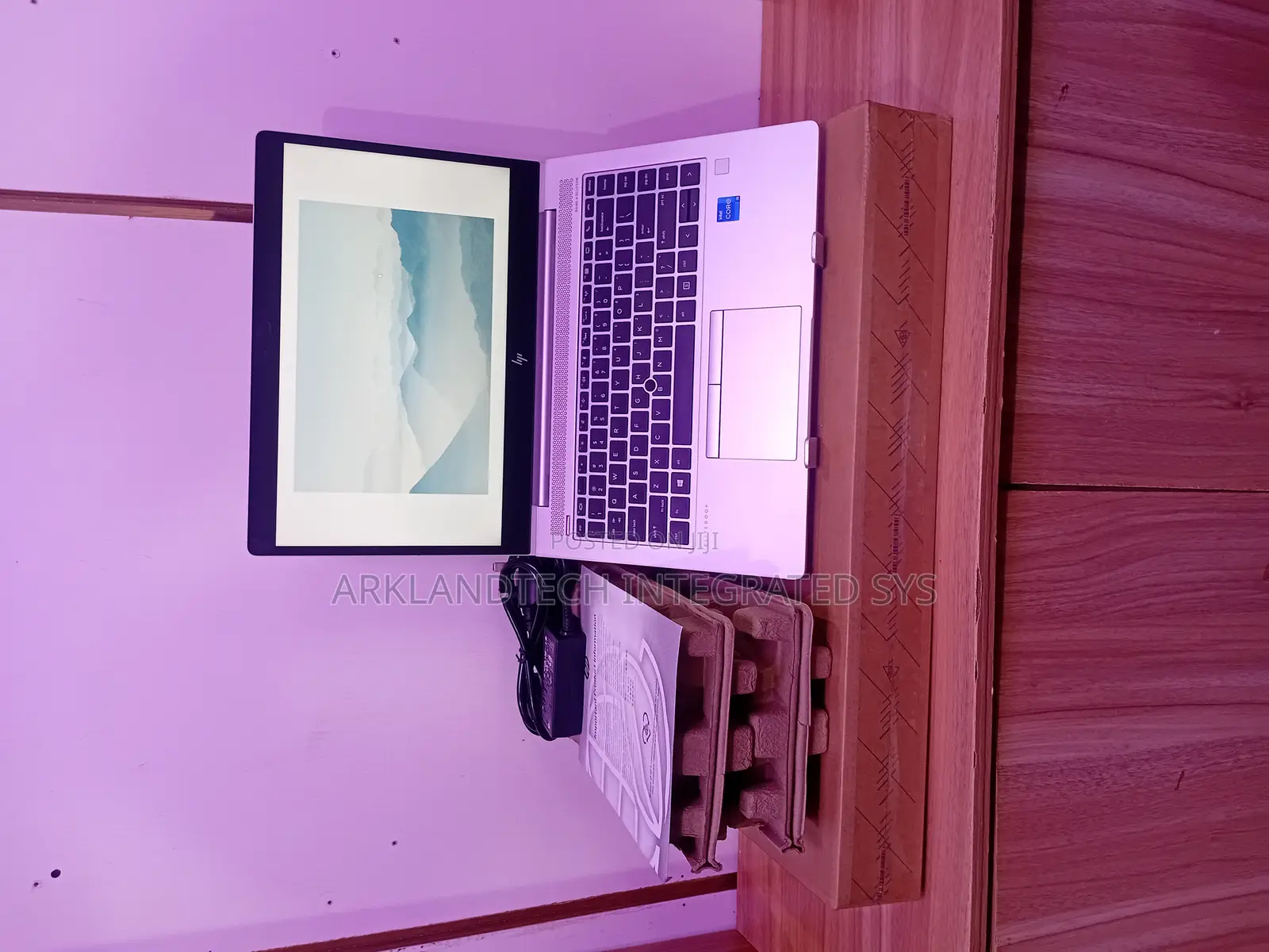 New Laptop HP EliteBook 8560W 16GB Intel Core i5 SSD 512GB