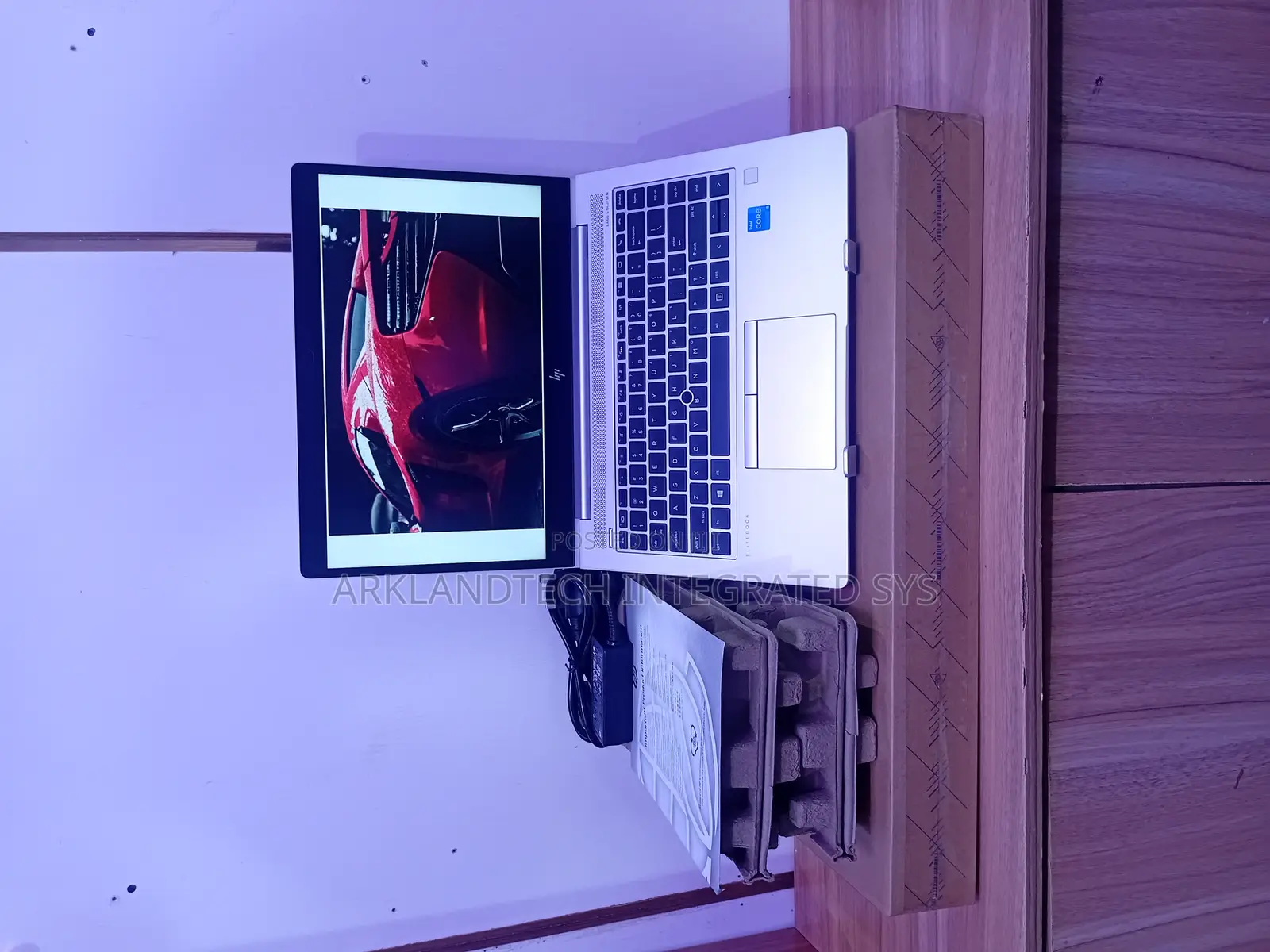 New Laptop HP EliteBook 8560W 8GB Intel Core i5 SSD 1T