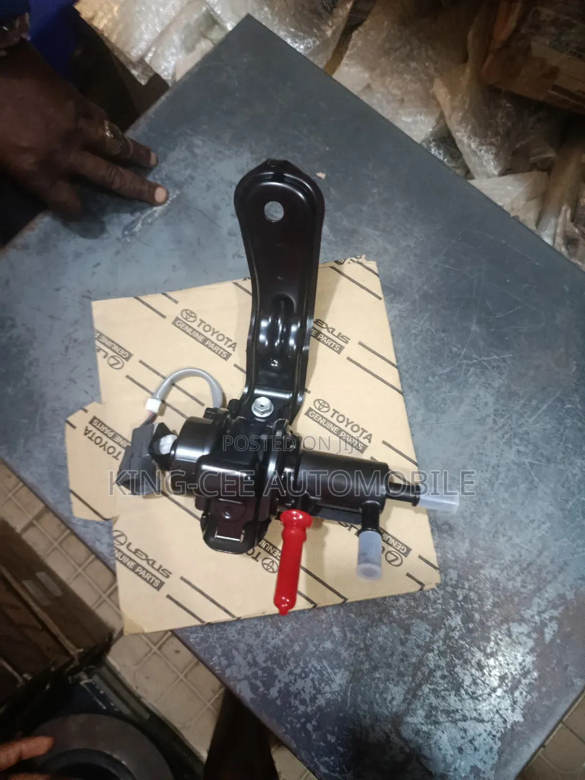 Fuel Tank Solenoid Valve/ Fuel Tank Reservoir Tundra and Sequoia