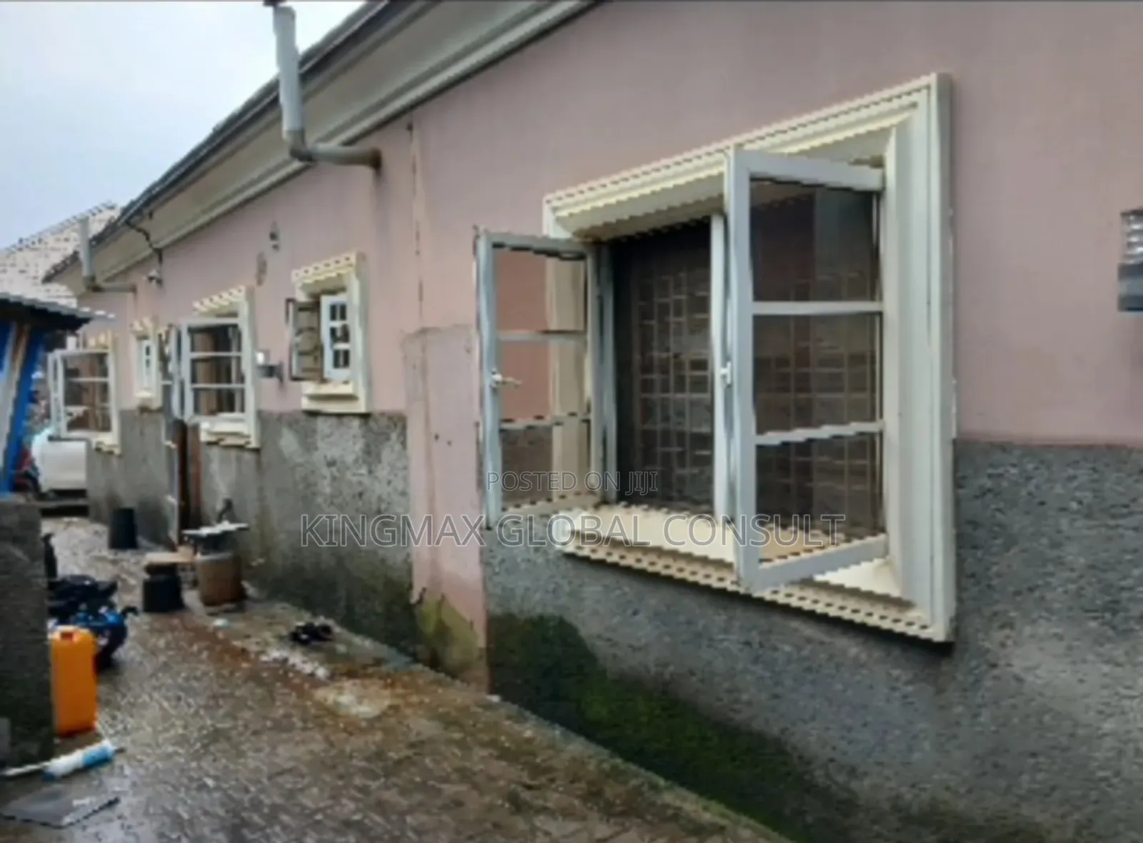 3bdrm Bungalow in Lokogoma Abuja for sale