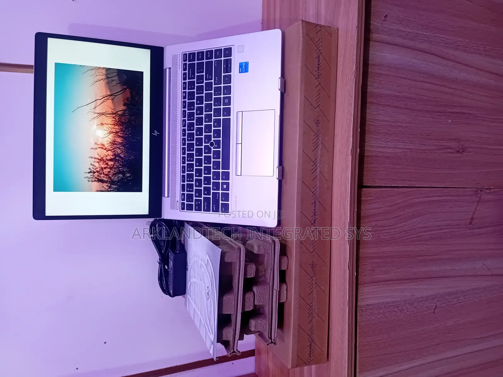 New Laptop HP EliteBook 8570P 8GB Intel Core I5 SSD 256GB