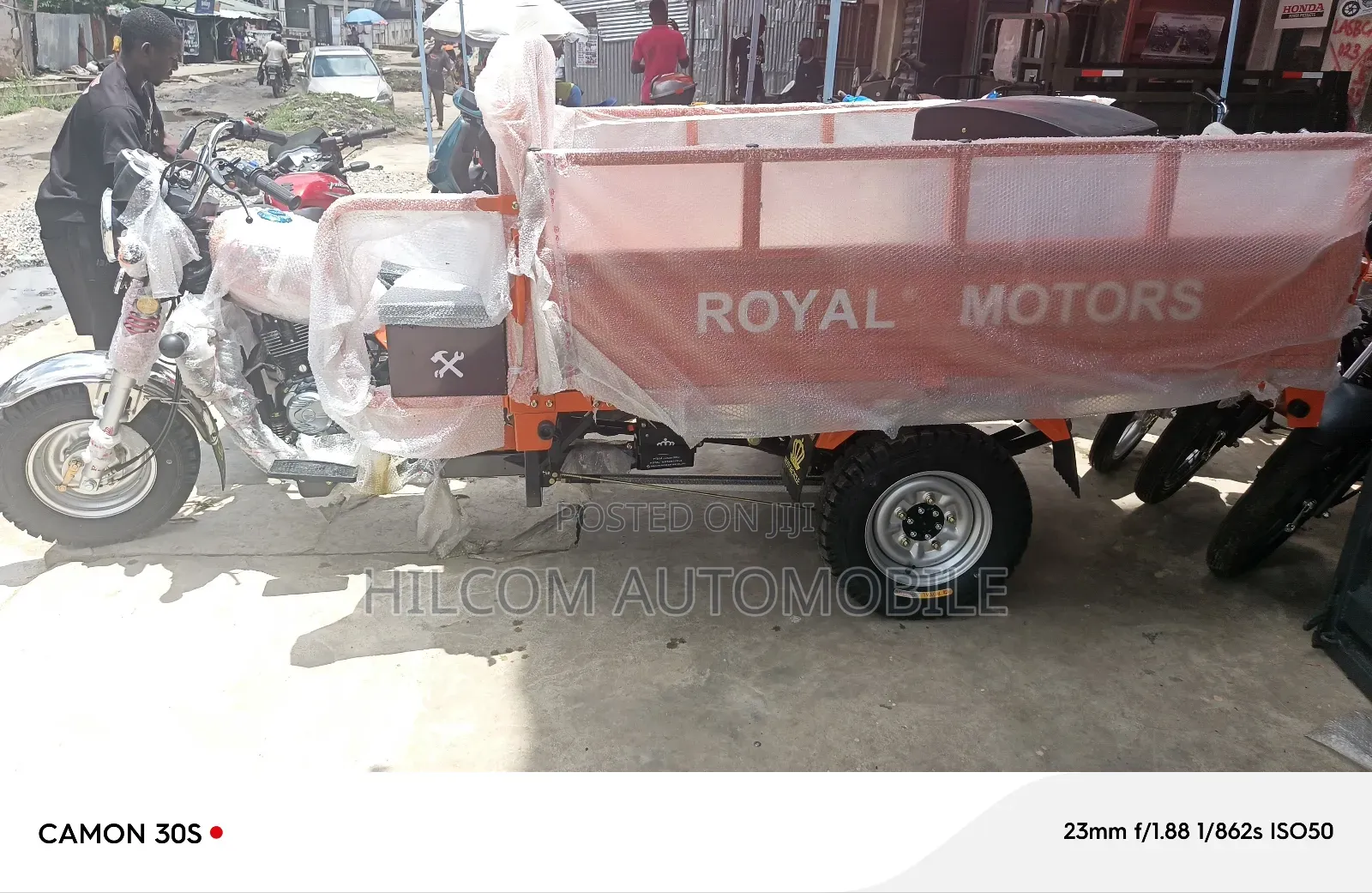 New Royal Motorcycle 2025 Orange