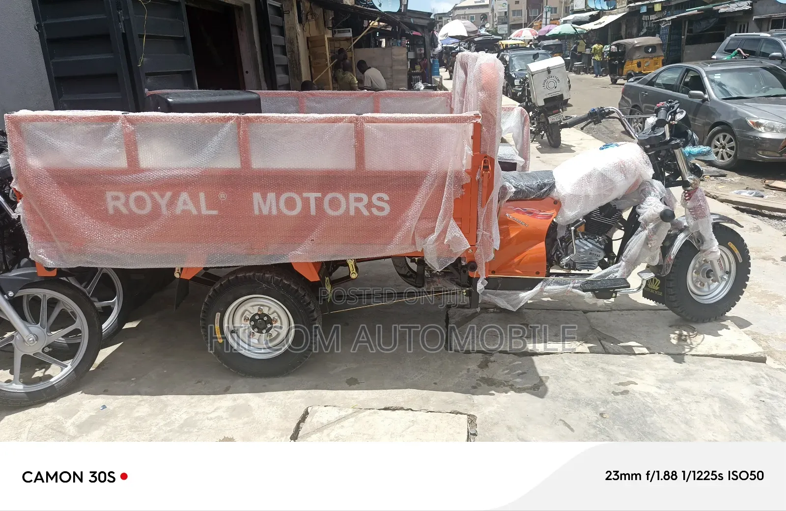 New Royal Motorcycle 2025 Orange