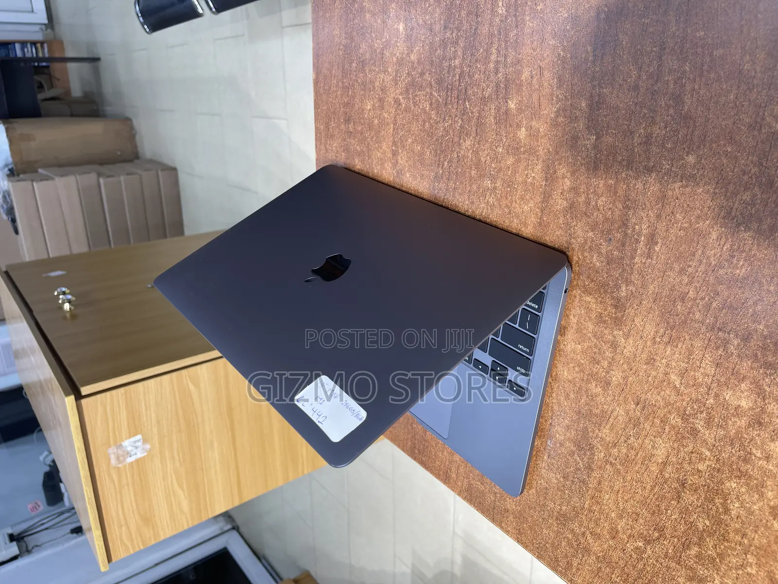 Laptop Apple MacBook Pro 2020 M1 8GB Apple M1 SSD 256GB