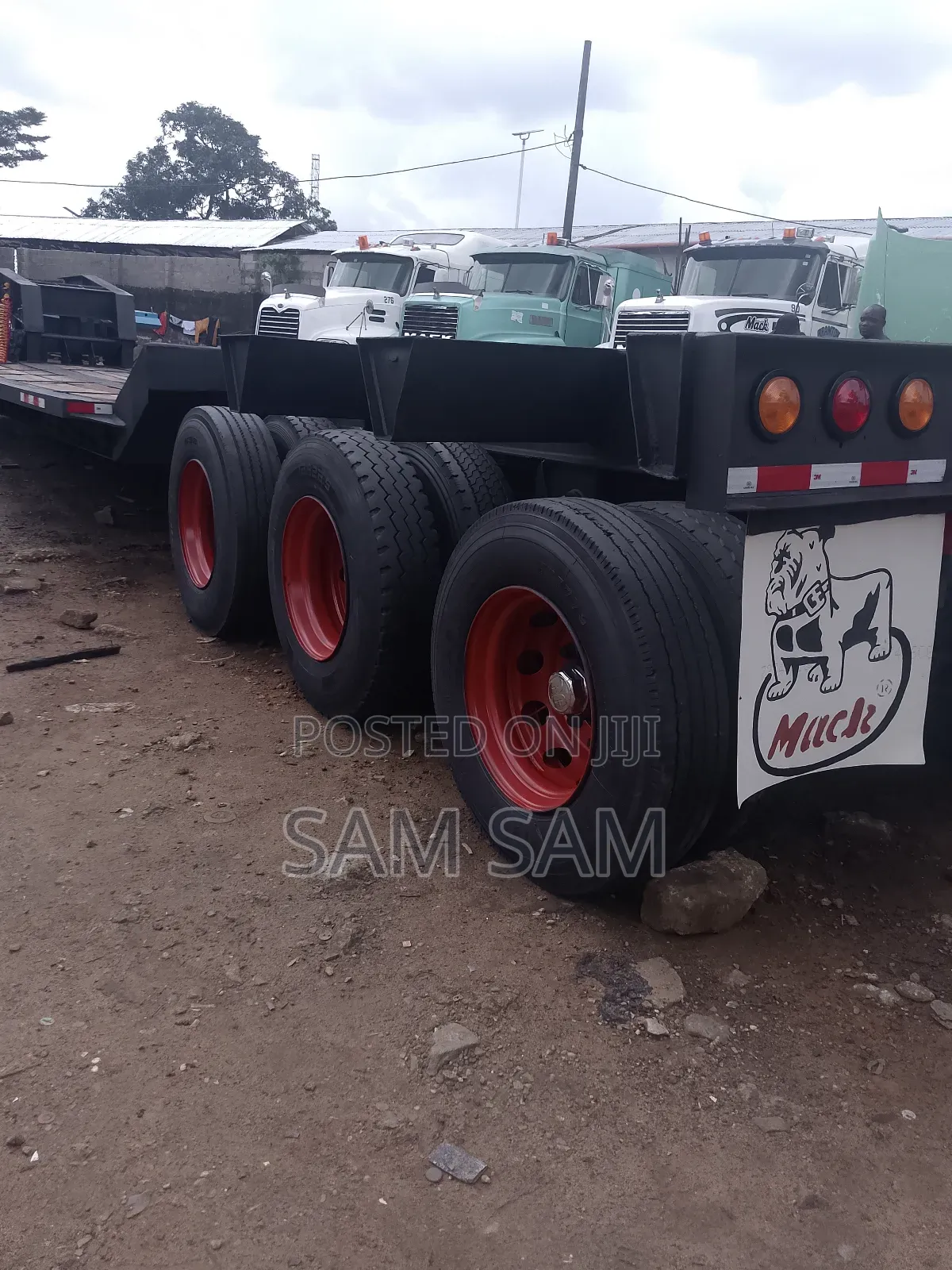 90 Tons Lowbed