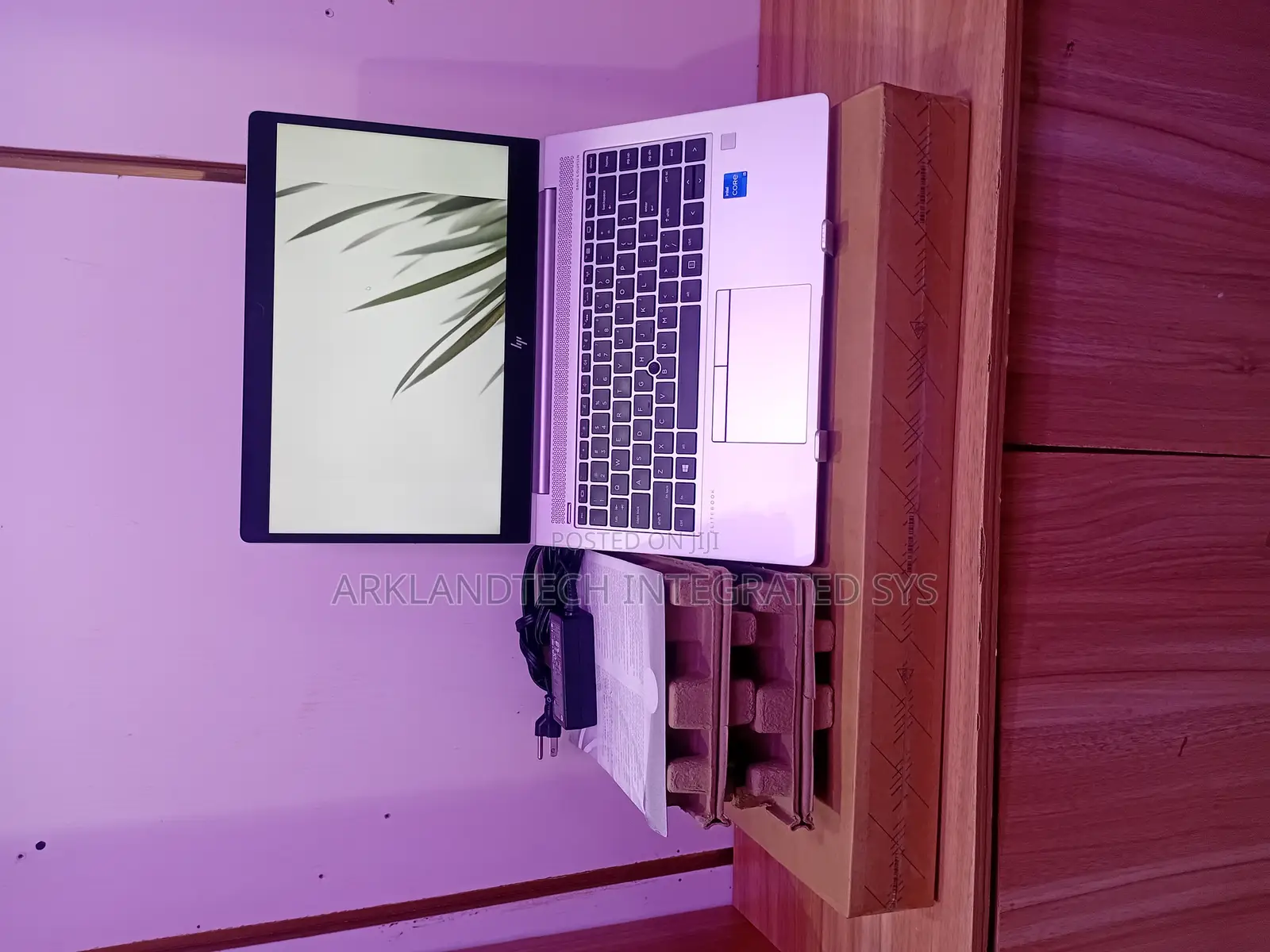 New Laptop HP EliteBook 840 G7 12GB Intel Core i5 SSD 256GB