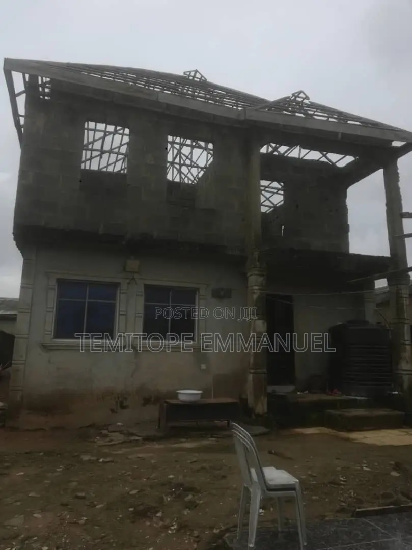 Furnished 10bdrm House in Command Ipaja for sale