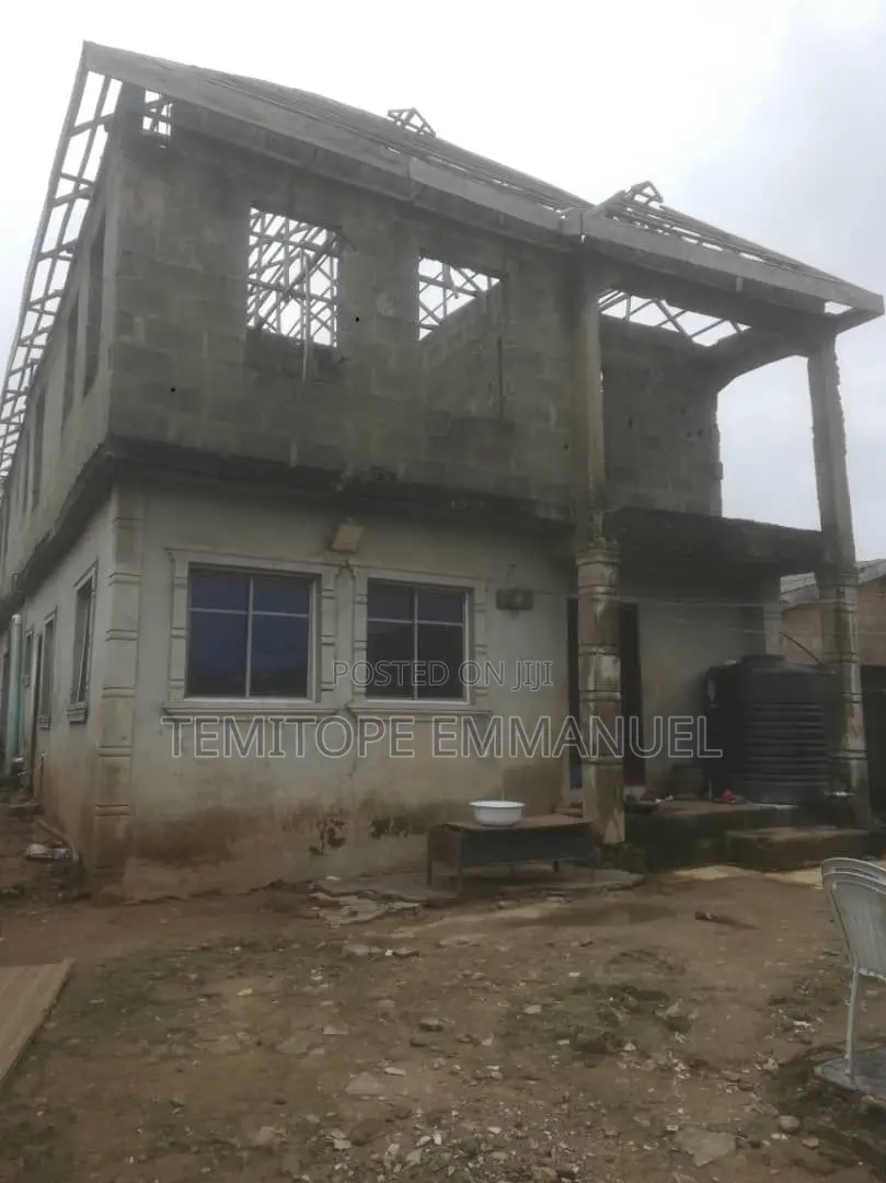 Furnished 10bdrm House in Command Ipaja for sale