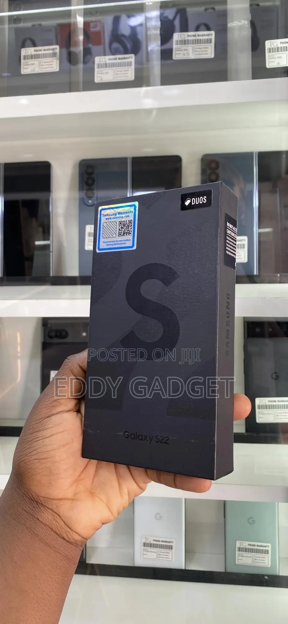 New Samsung Galaxy S22 5G 256 GB Black