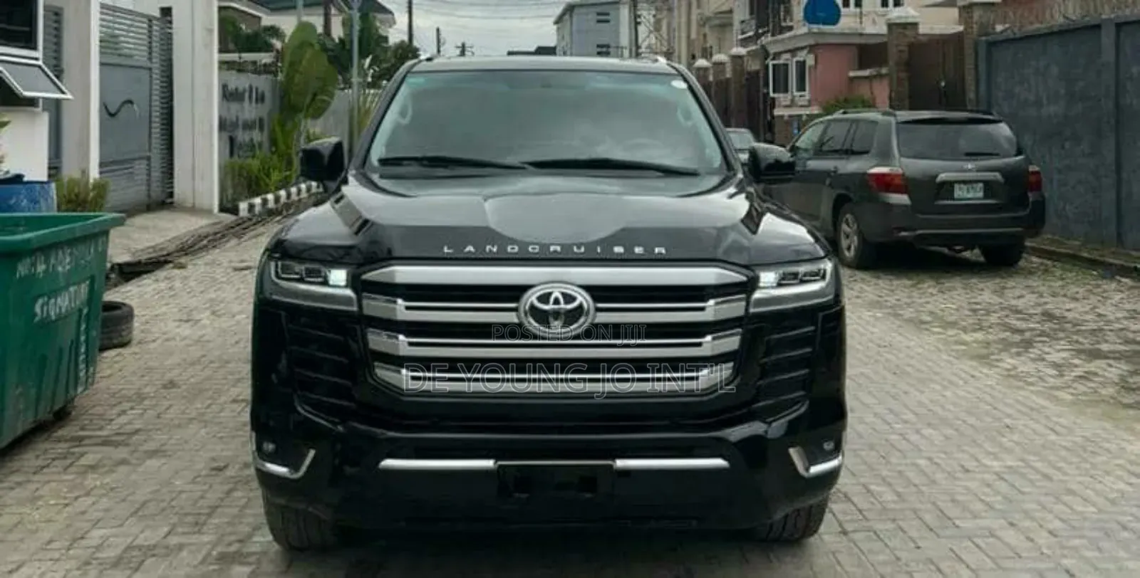 Toyota Land Cruiser 4.6 V8 VX-R 2012 Black
