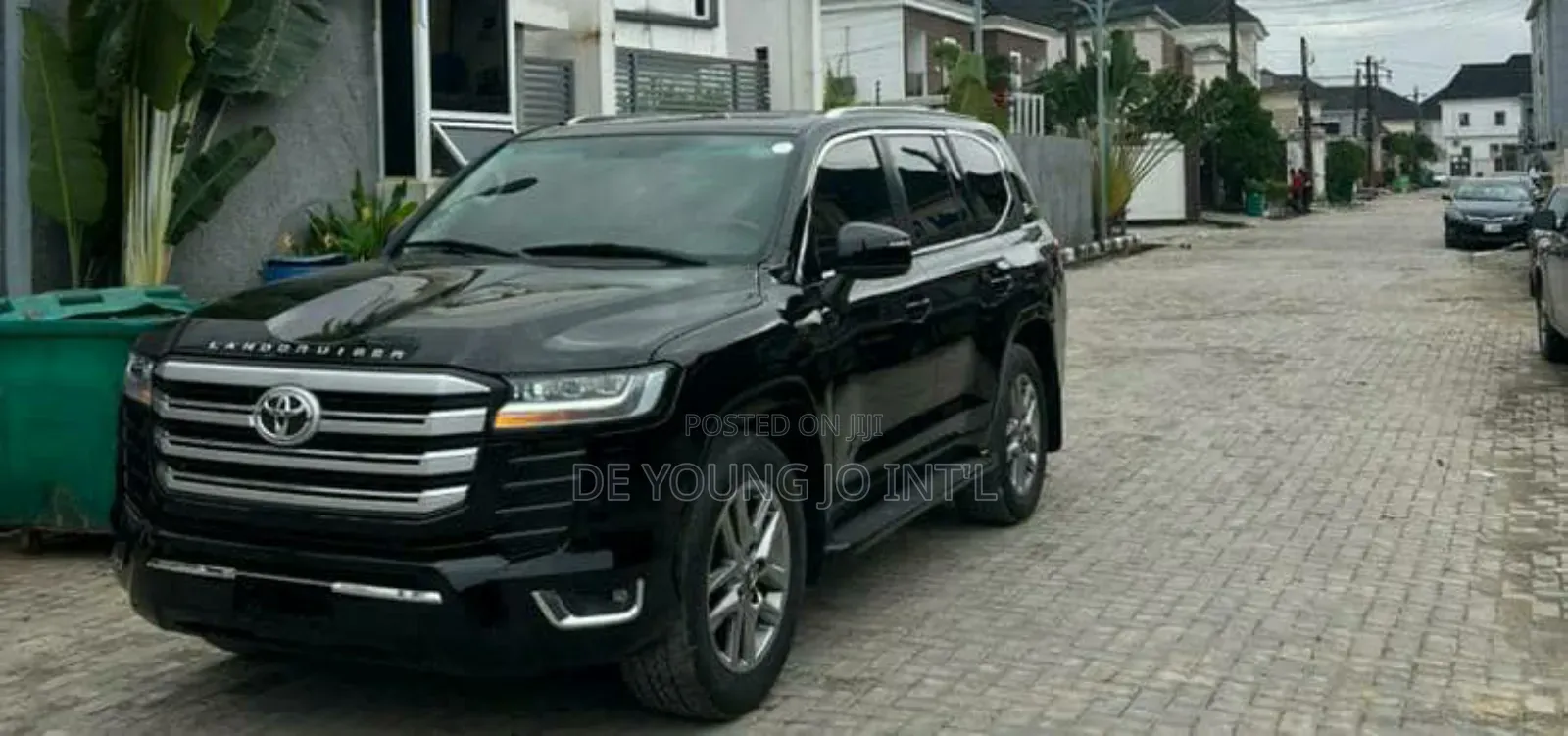 Toyota Land Cruiser 4.6 V8 VX-R 2012 Black