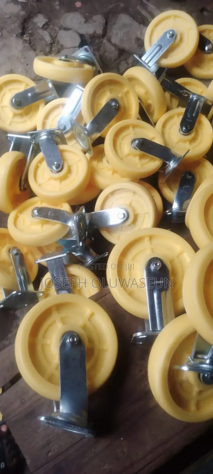 Wheel Caston Roller