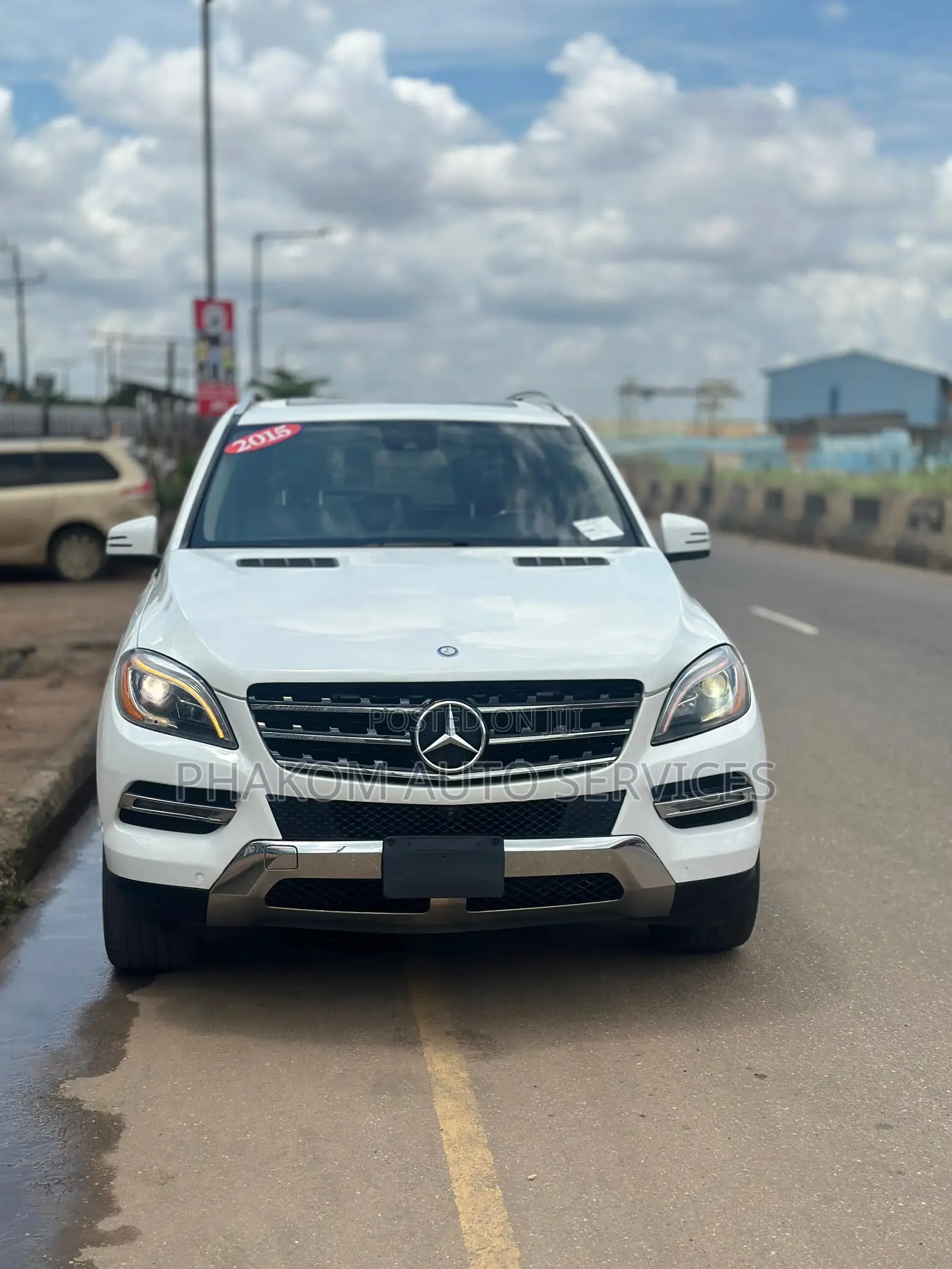 Mercedes-Benz M Class ML350 4MATIC 4dr SUV AWD (3.5L 6cyl 7A) 2015