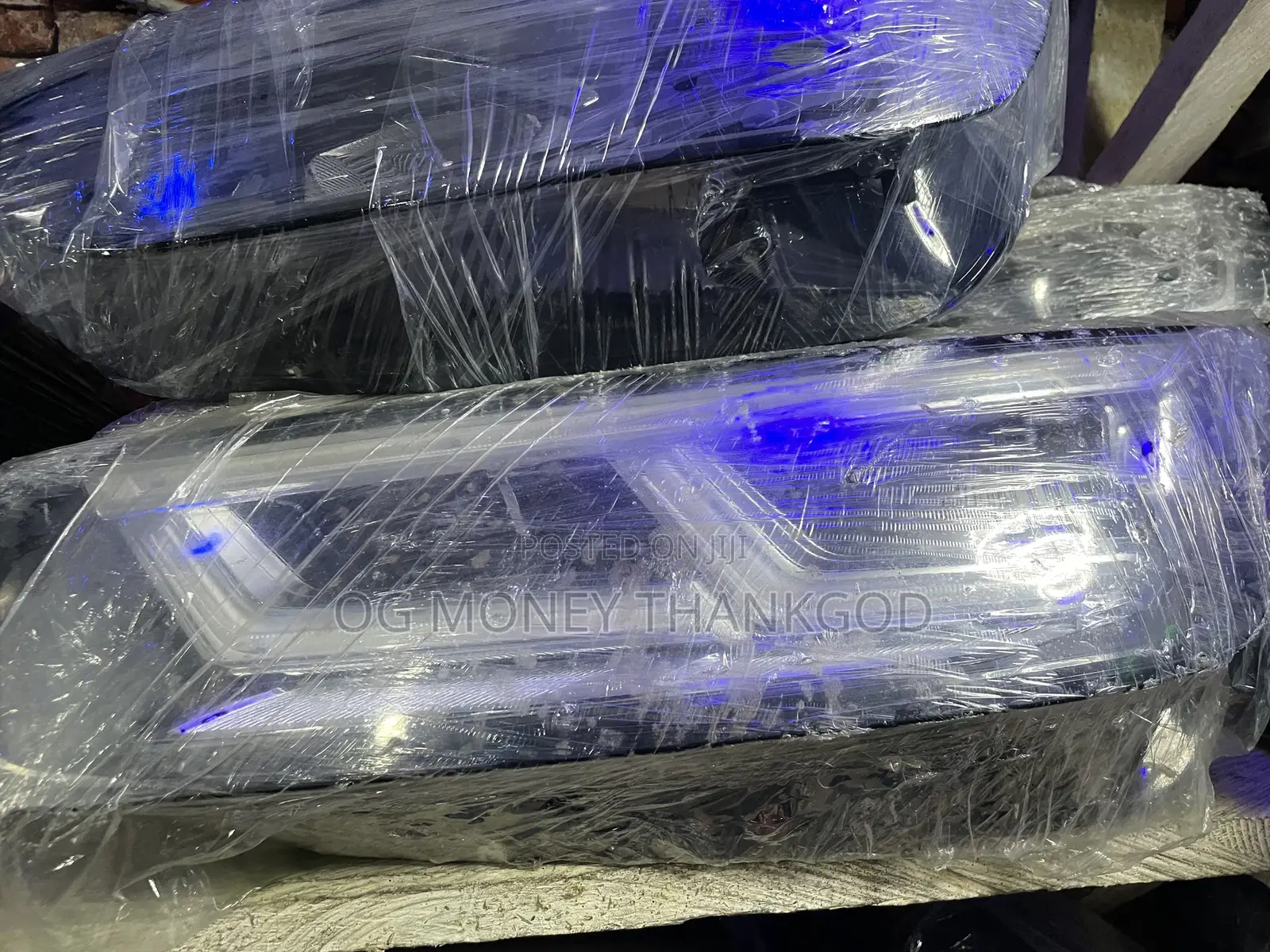 Headlight Audi Q5 2018 2020