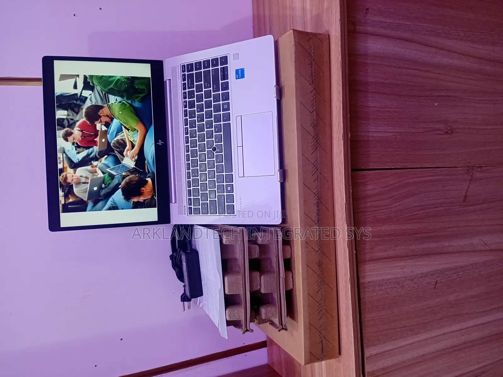 New Laptop HP EliteBook 840r G4 32GB Intel Core i5 SSD 512GB