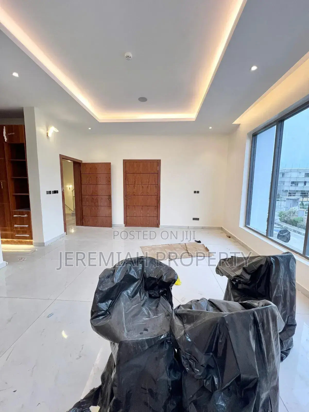 5bdrm Maisonette in Ikoyi for sale