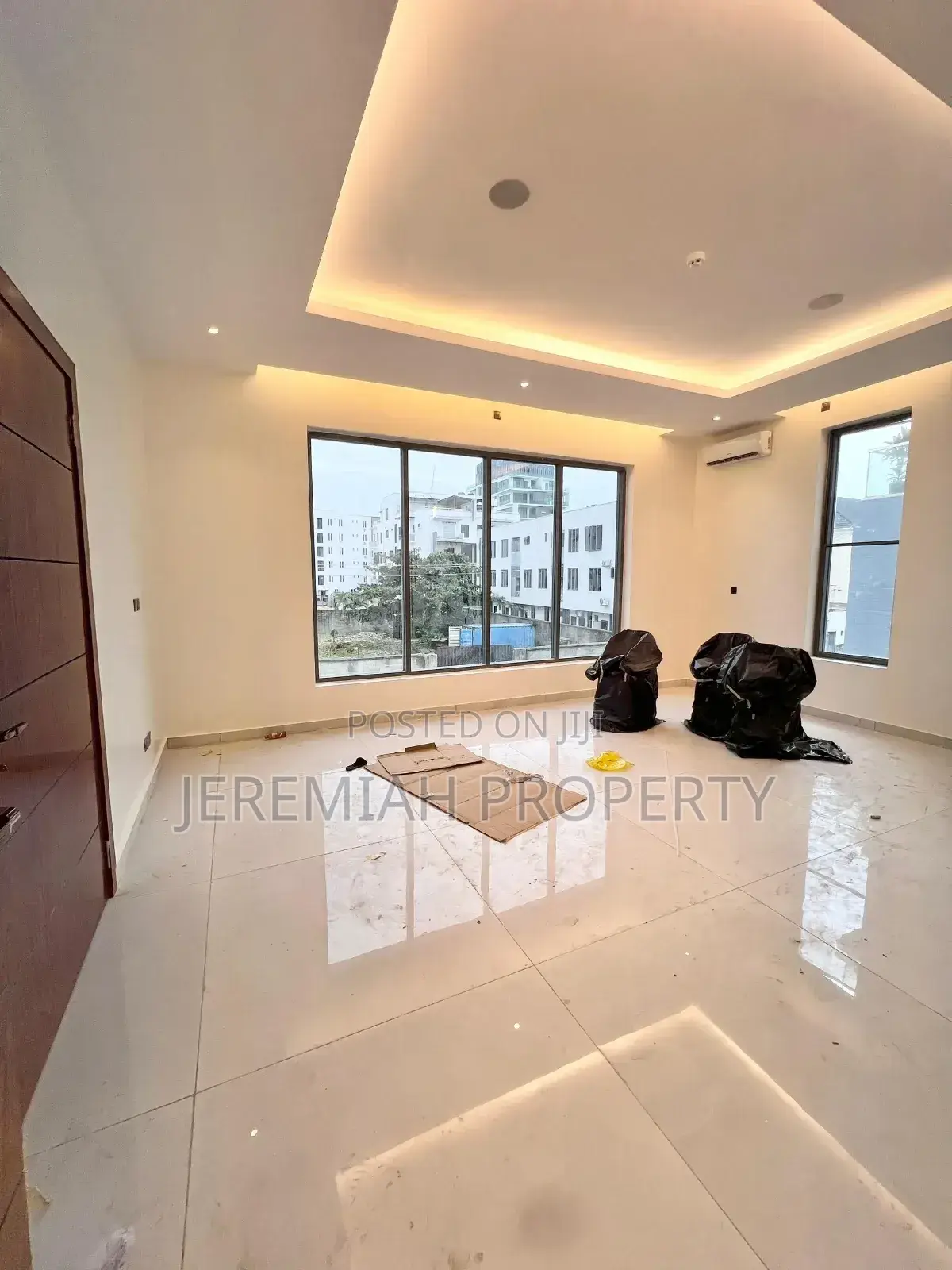5bdrm Maisonette in Ikoyi for sale