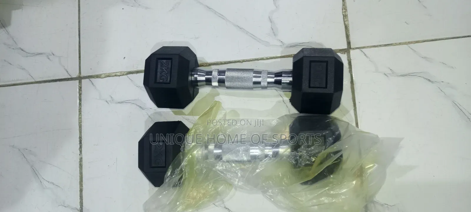 A Pair Of 2kg Hex Dumbbell