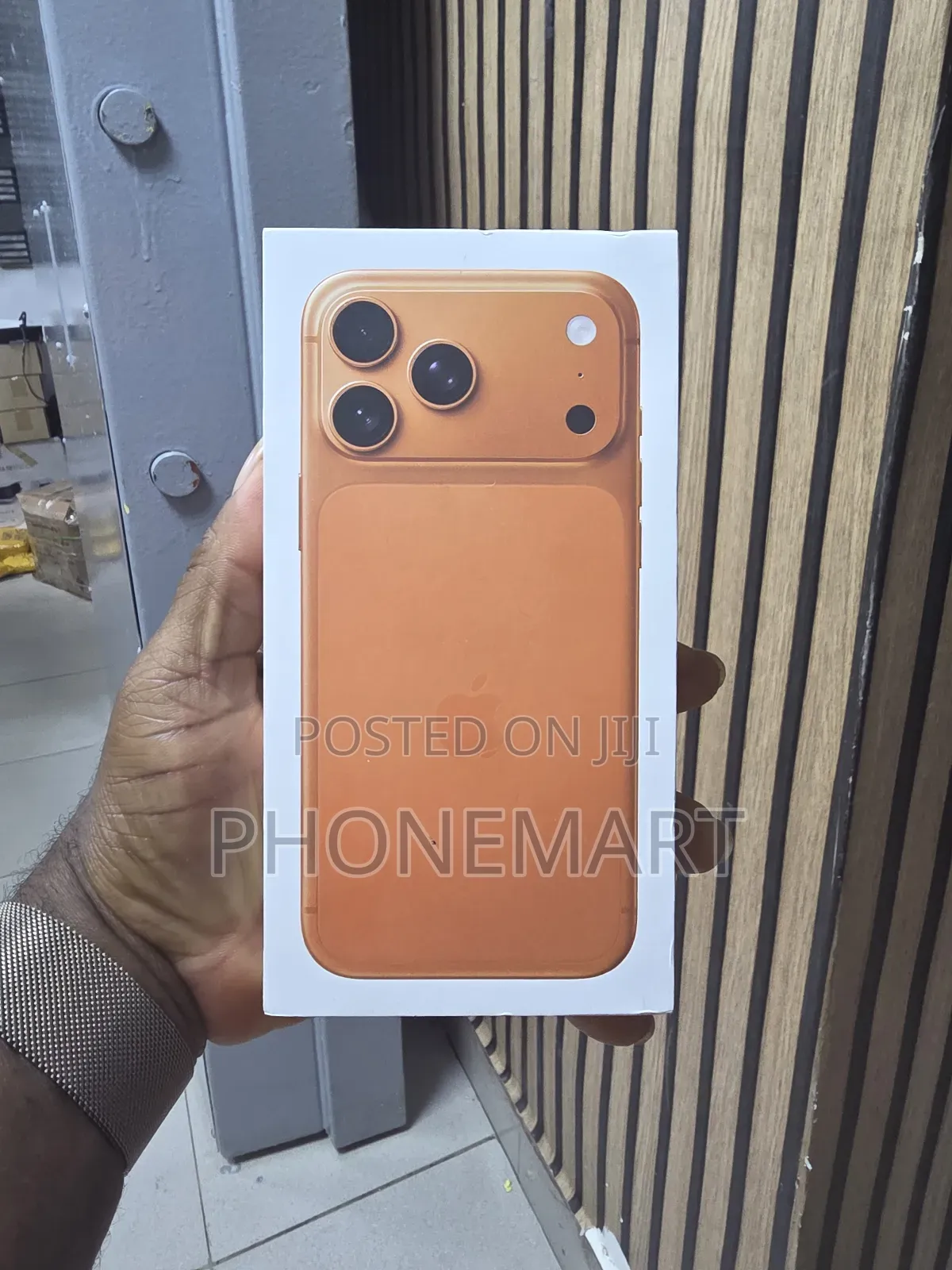 New Apple iPhone 17 Pro 256 GB Orange
