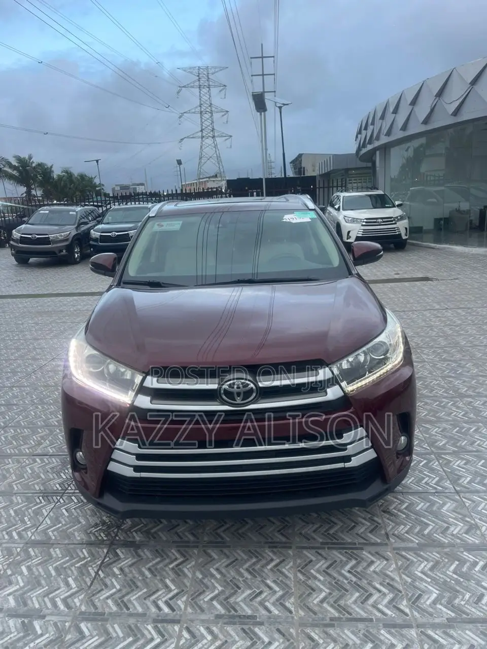 Toyota Highlander Limited Platinum 4dr SUV AWD (3.5L 6cyl 6A) 2015