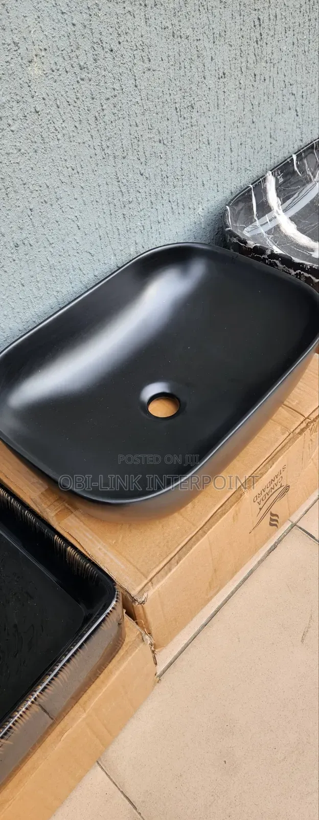 Plain Black Countertop Basin