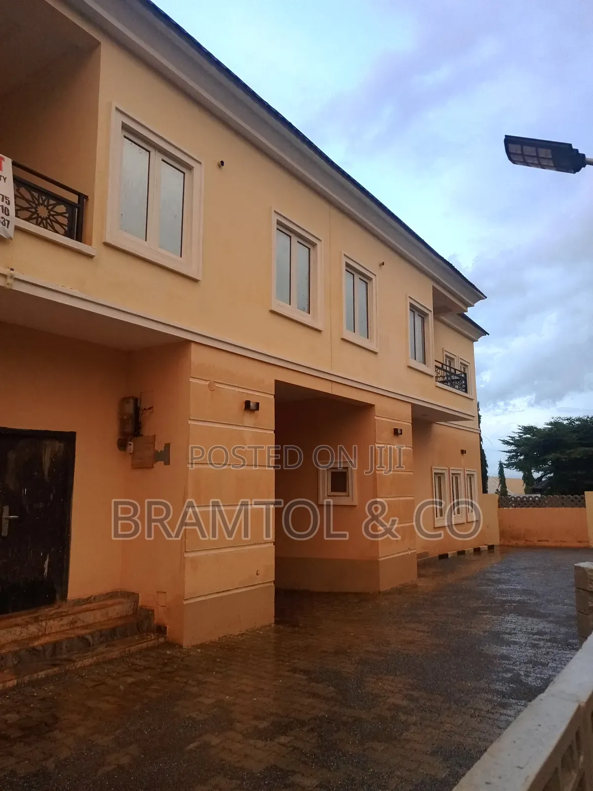 4bdrm Townhouse / Terrace in Lokogoma for rent