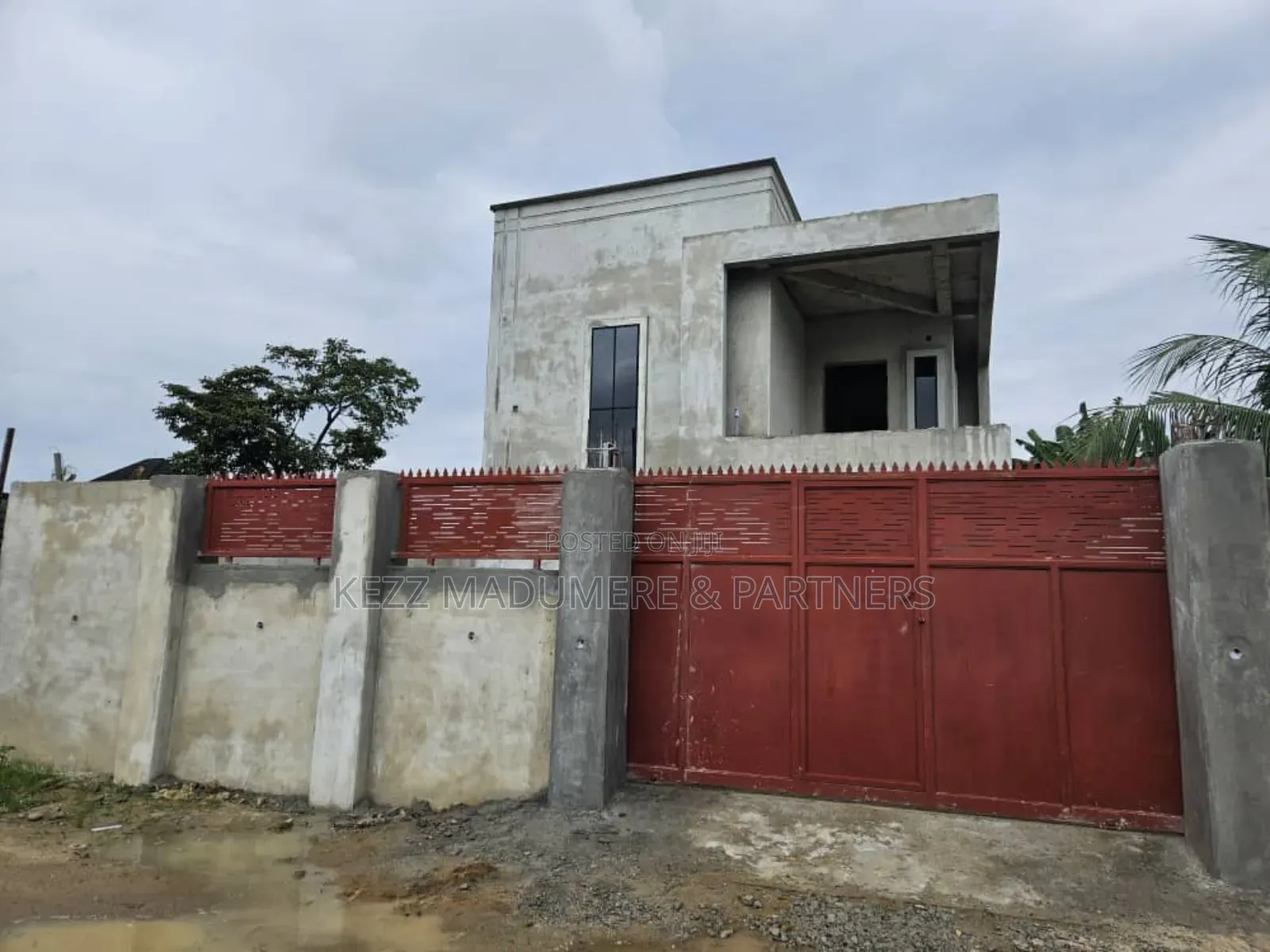 4bdrm Duplex in Off Sars Road, Port for sale