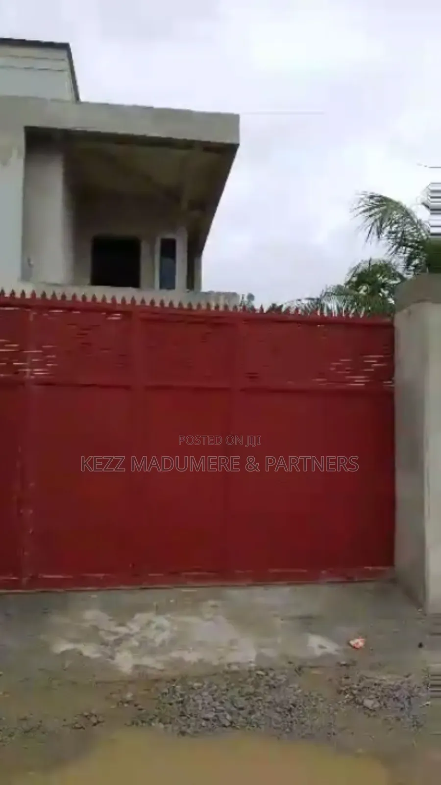 4bdrm Duplex in Off Sars Road, Port for sale