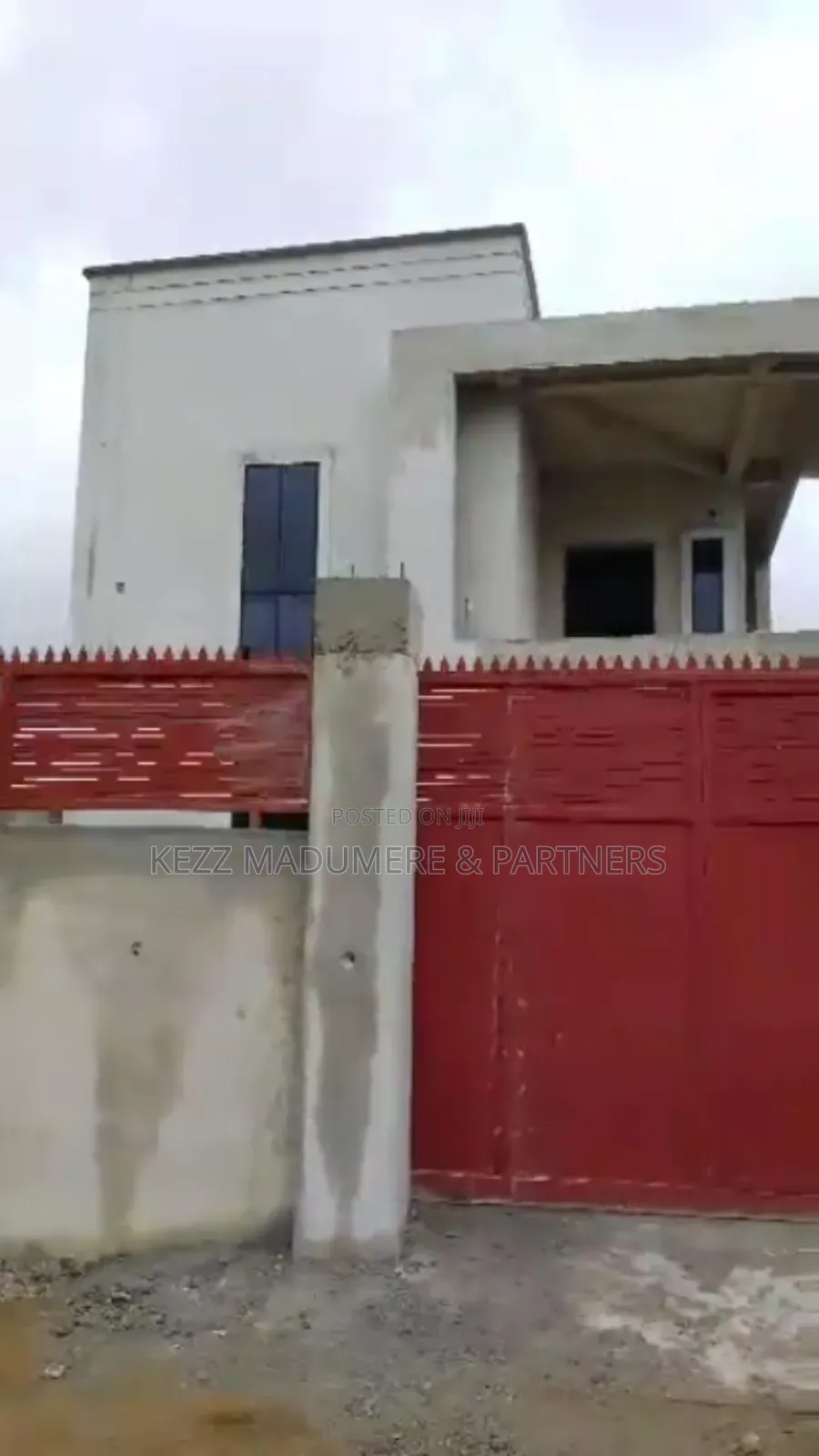 4bdrm Duplex in Off Sars Road, Port for sale