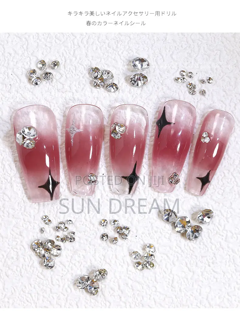 800 Pieces of Nail Stones Nail Charms Gems Diamond Sticker