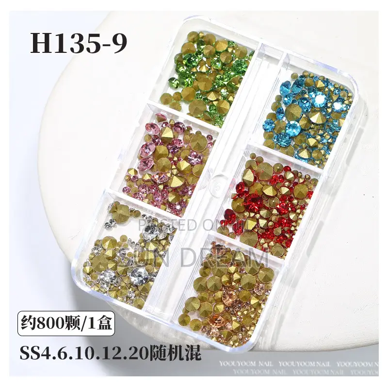 800 Pieces of Nail Stones Nail Charms Gems Diamond Sticker