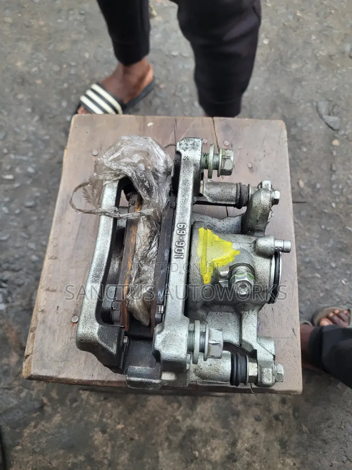 Back Caliper Toyota Landcruiser 2022
