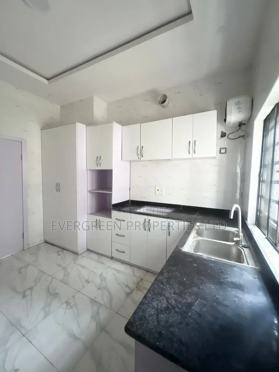 4bdrm Duplex in Lekki Phase 1 for sale