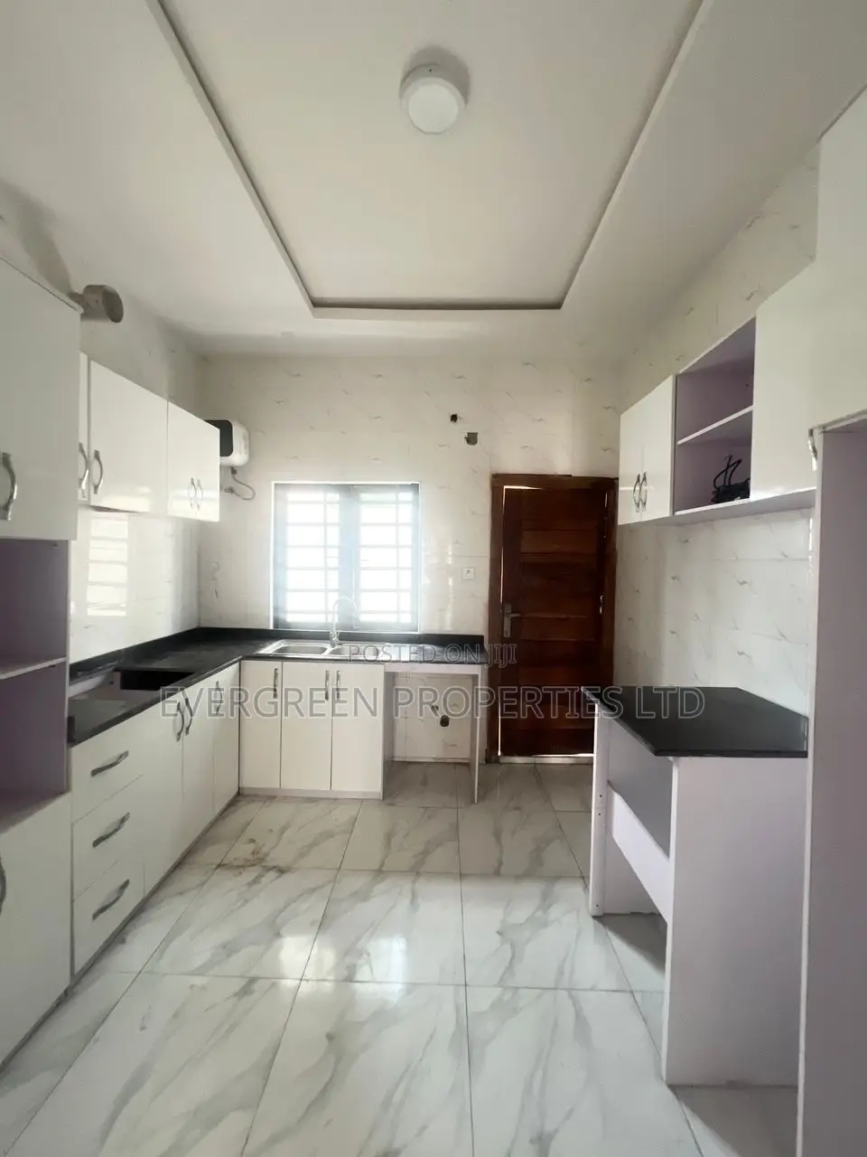 4bdrm Duplex in Lekki Phase 1 for sale